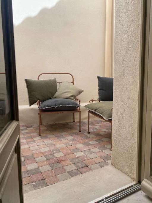 La Loge Familiale: 110M2, Place Rose Goudard, Ac L'Isle-sur-la-Sorgue Exterior photo